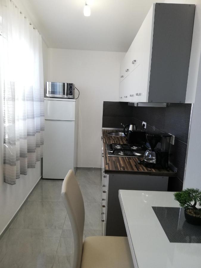 Apartmani Poljanec Vir Bagian luar foto